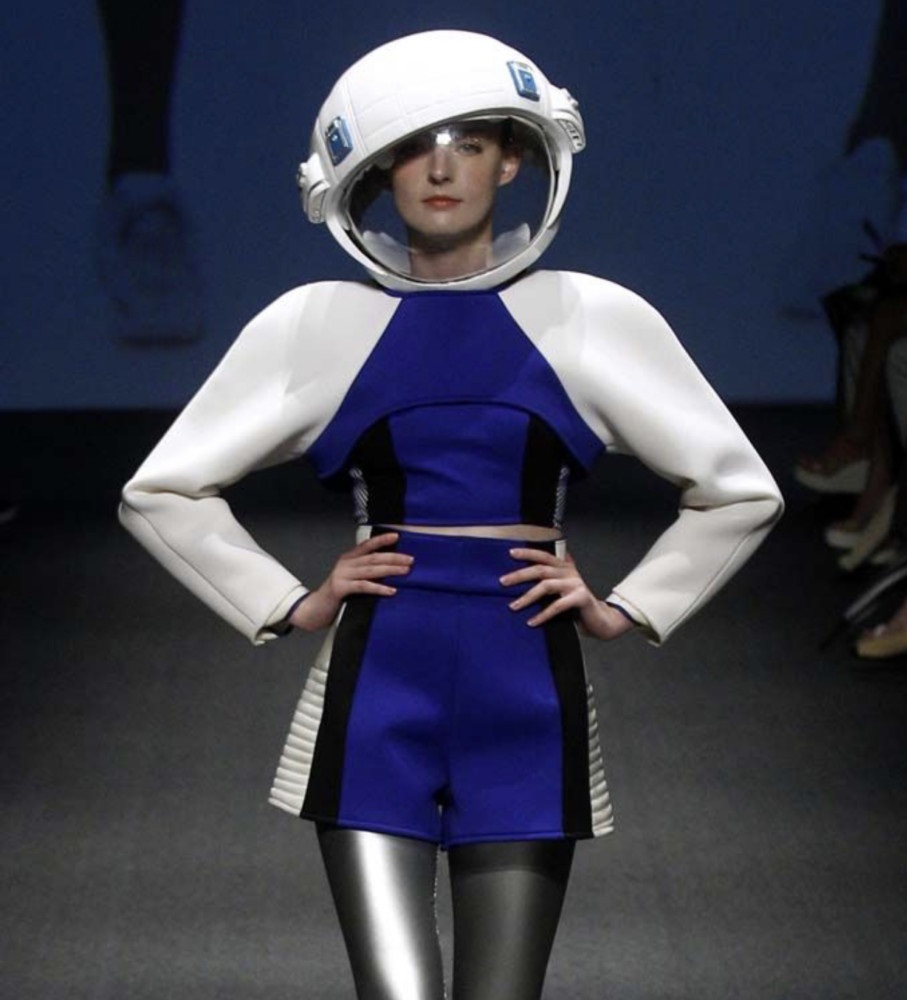 Why Does High Fashion Go Over The Moon For The Stars? – Ungravity